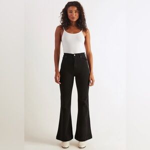 NWT ROLLA’S Eastcoast Flare Jeans in Galactic Black Wide Leg High Rise Denim 27